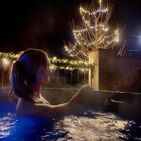 Semesterbostad Simihouse *