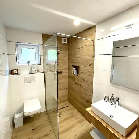 Simihouse