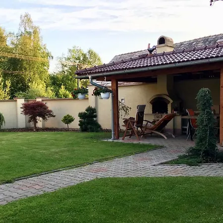 Semesterbostad Simihouse