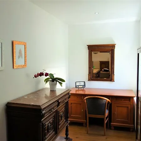 Simihouse * Nova Bana