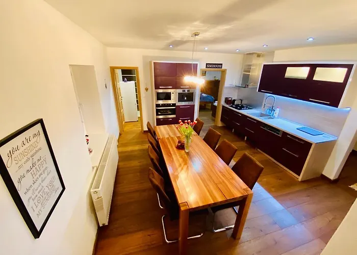 Simihouse * 노바바냐